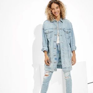 AE Oversized Boyfriend Denim Jacket